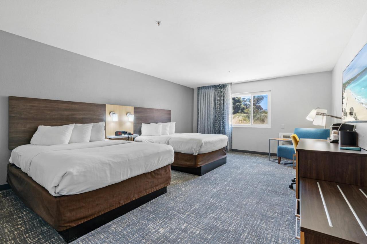 Hotel Avisa Downtown モロ・ベイ エクステリア 写真