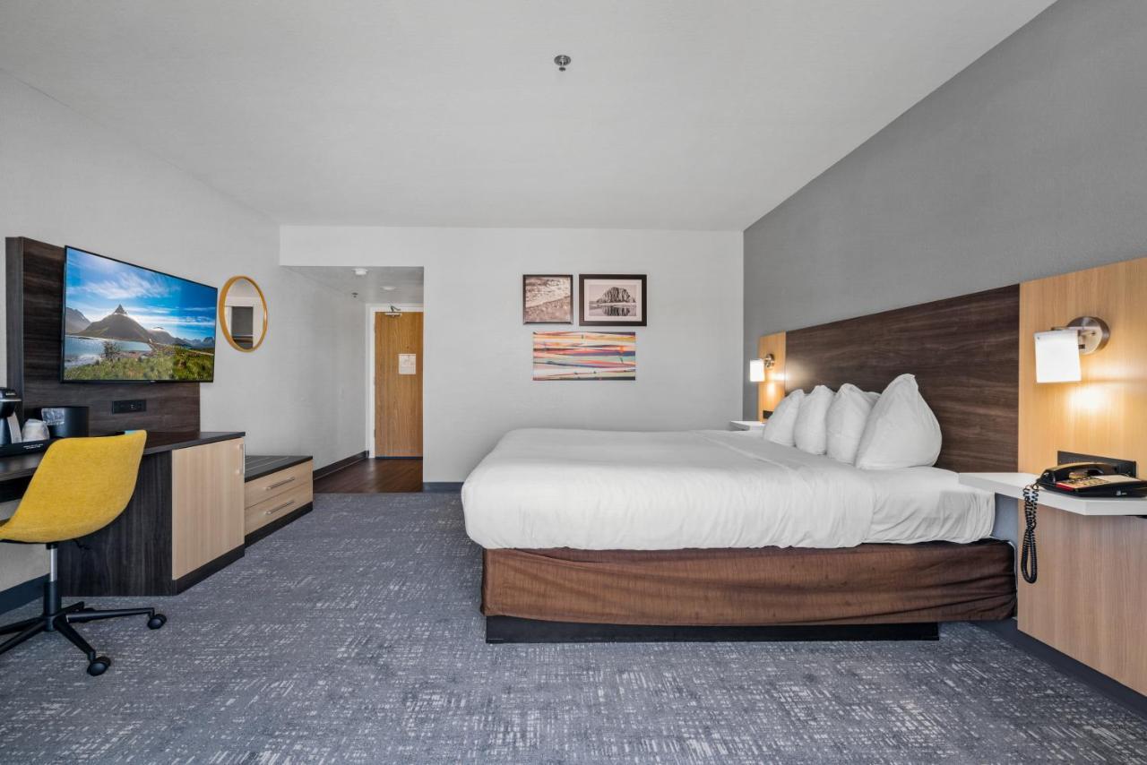 Hotel Avisa Downtown モロ・ベイ エクステリア 写真